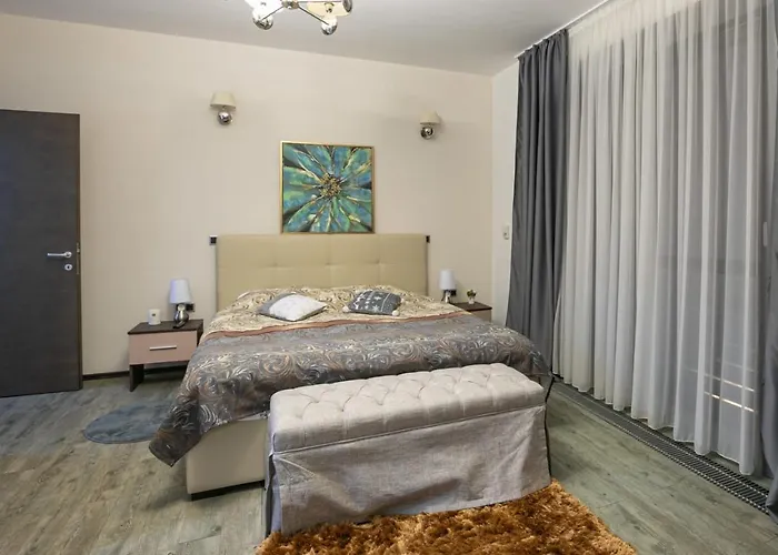 Anastasia Mountain - Poiana *